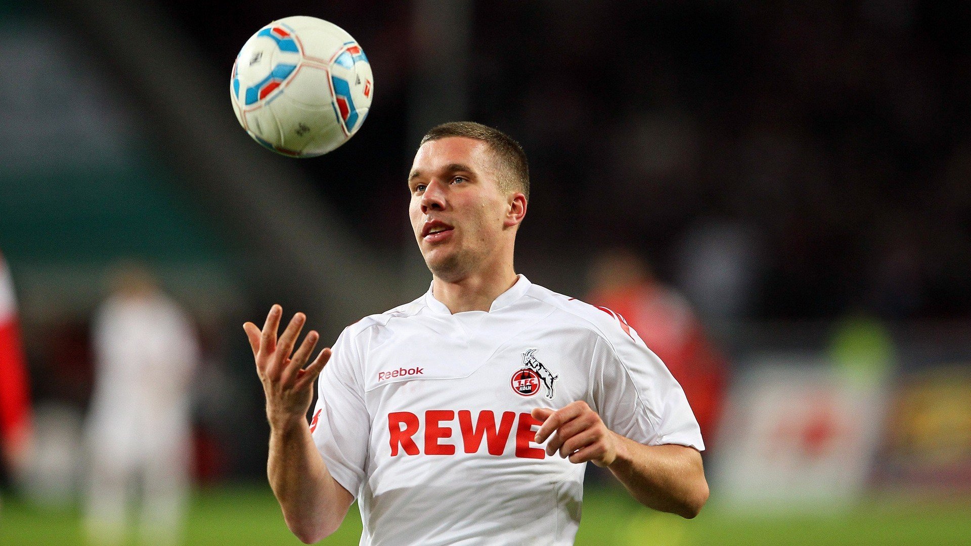 kering.com-中国男篮季前训练营严密安排 夯实技术基础,中国男篮晒集训合影 第1张 kering.com-中国男篮季前训练营严密安排 夯实技术基础,中国男篮晒集训合影 第1张